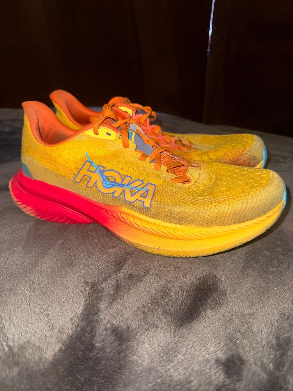 Hoka Running Shoes Size 910.5Yellow Orange Lightweight Mesh